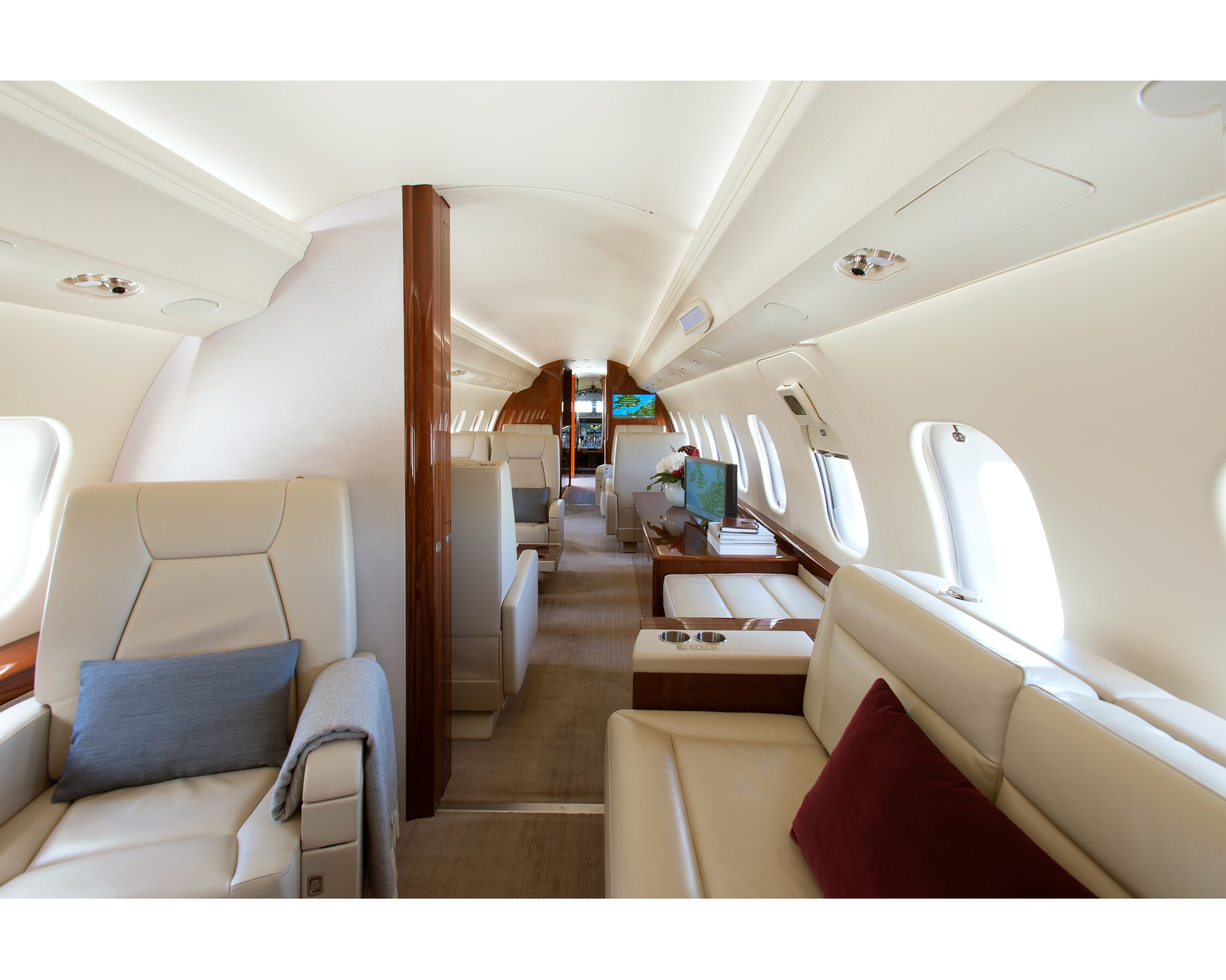 Netjets privéjets service luchtvaart Pure Luxe