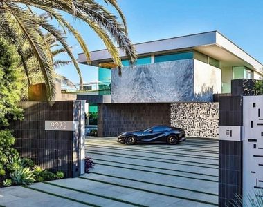 lebron james los angeles hollywood hills huis Pure Luxe