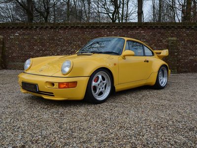 porsche 911 964 RS 3.8 Gallery Aaldering Brummen Pure Luxe