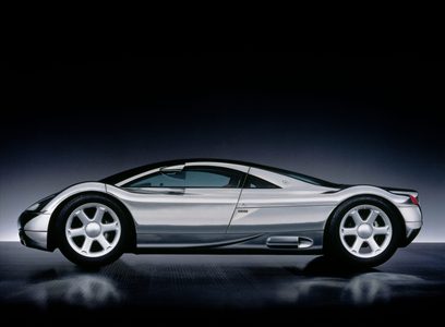 Illustratie voor: Audi quattro Spyder en de Audi Avus quattro op Techno Classica