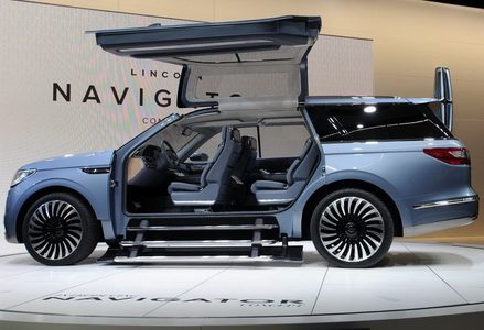 Illustratie voor: Lincoln gaat voor GROOT met hun nieuwe Navigator Concept SUV