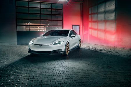 Novitec Tesla Model S tuner Pure Luxe