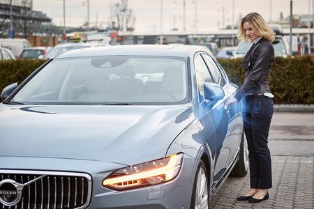 Illustratie voor: Volvo gaat auto’s zonder fysieke sleutel leveren (met video)