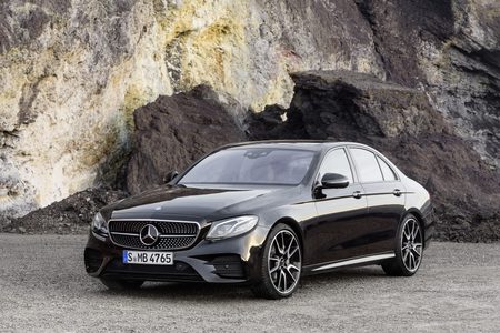 Illustratie voor: Mercedes-AMG E 43 4MATIC – eerste high-performance versie op basis van nieuwe E-Klasse