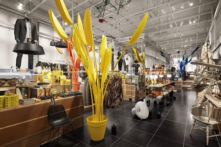 Illustratie voor: X BANK: Het Nieuwe Winkelwalhalla Voor Dutch Fashion, Art & Design