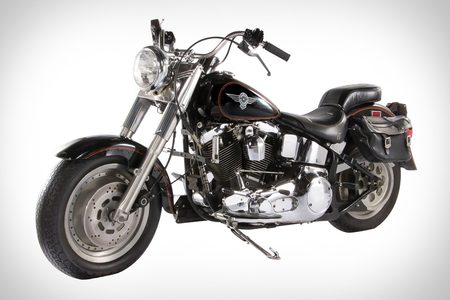 arnold schwarzenegger harley-davidson motor terminator 2 veiling Pure Luxe
