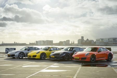 Hertz Dream Collection Porsche 911 Carrera T Pure Luxe