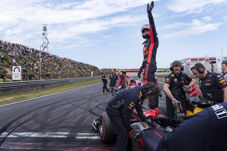 Formule-1 Zandvoort kabinet vvd Bruno Bruins Pure Luxe