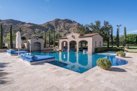 villa