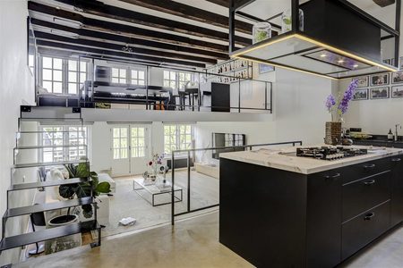Appartment-Amsterdam-1