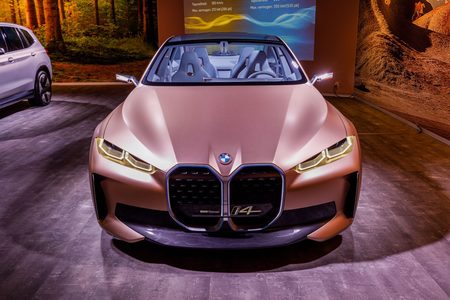 Illustratie voor: Deze 3 elektrische topwagens kunnen we in 2021 verwachten