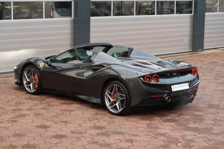 Ferrari F8 Spider cabriolet-03