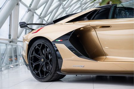 Lamborghini Aventador SVJ Roadster-06