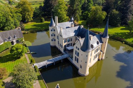 Kasteel Hof van Rameyen-02