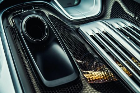 De opvallende Porsche 918 Spyder van LeBron James