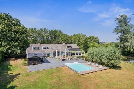 Prachtig Royale Woonboerderij in het Buitengebied van Zeeland