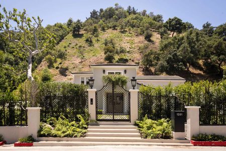 Villa Serena Williams