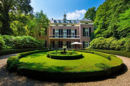 Een buitenaanzicht van landgoed Russendaal in gemeente Land van Cuijk in Brabant