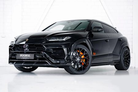 De Lamborghini Urus Urban RV12 staat nu te koop