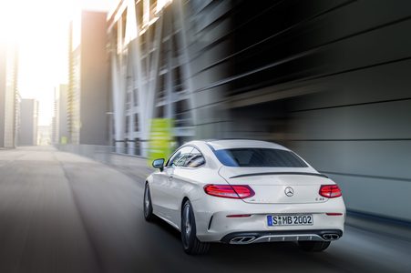 Illustratie voor: Mercedes-AMG komt met de C 43 4MATIC Coupé