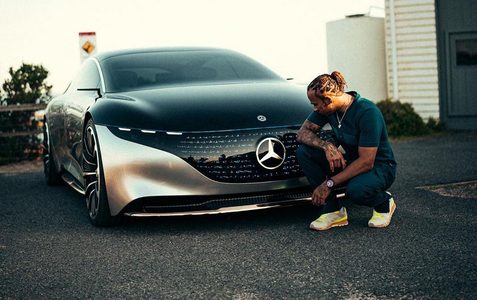 Lewis Hamilton Mercedes-Benz EQS Pure Luxe