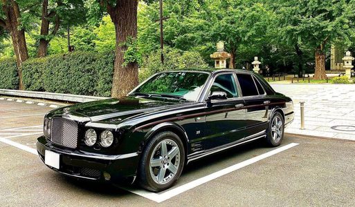 Bentley Arnage-01