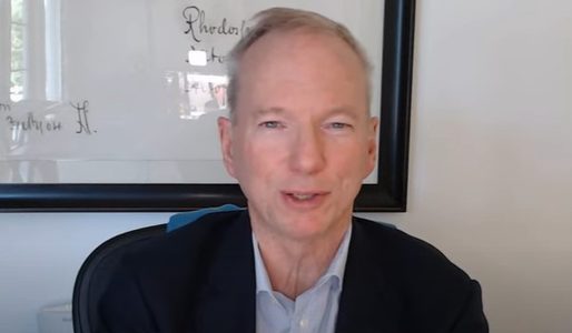 Ophef in Duitsland: Google-miljardair Eric Schmidt (70) vindt nieuwe liefde van 27