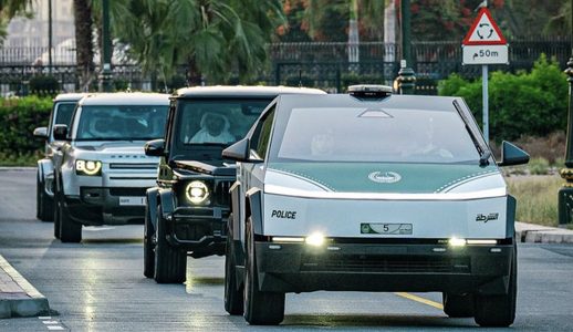 Tesla Cybertruck Dubai
