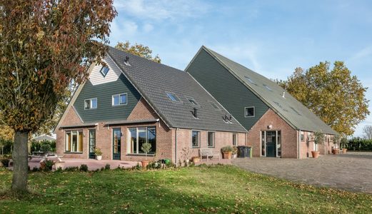 De woonboerderij van Leo de Haas in Radewijk