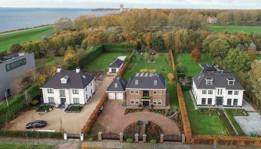 Villa Almere