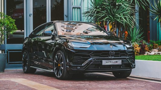 De Lamborghini Urus wat kost het nieuw VS tweedehands?