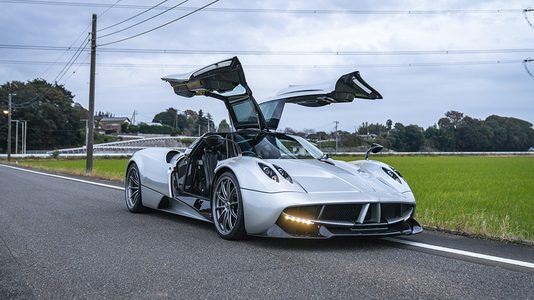 Pagani Huayra 2011