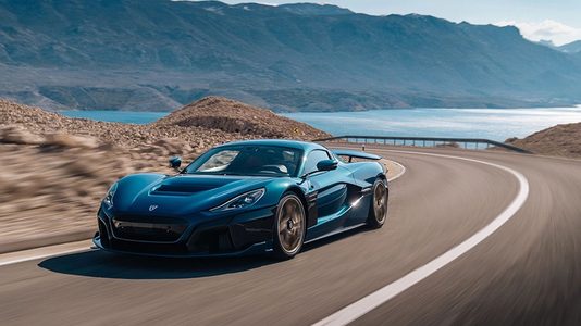 Rimac Nevera-01