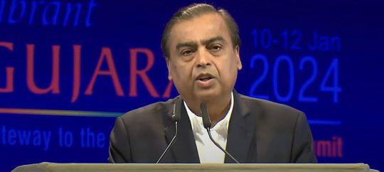 Mukesh Ambani tijdens een conferentie