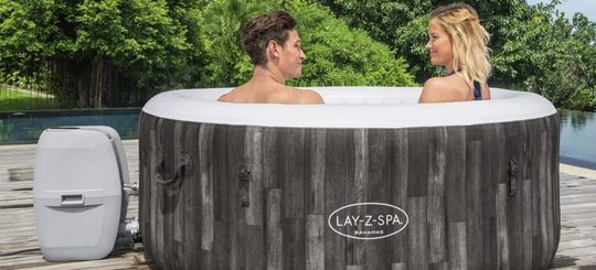 Opblaasbare jacuzzi