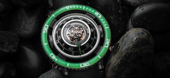 MB&F HM7 Aquapod green horloge horlogerie Pure Luxe