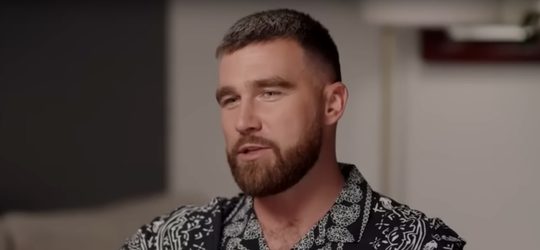 Travis Kelce podcast $ 100 miljoen