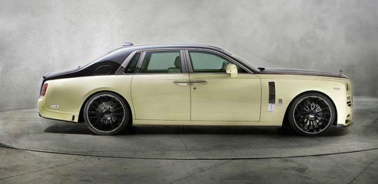 Illustratie voor: De Rolls Royce Phantom VIII door Mansory is een zeer bijzondere creatie