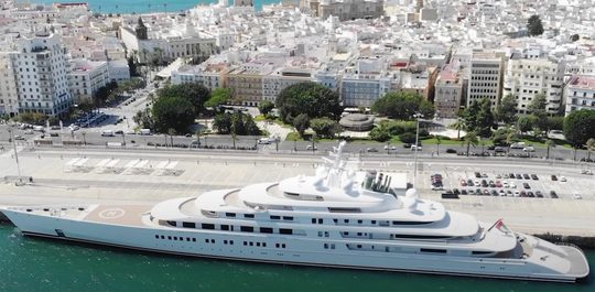 drie grootste superjachten ter wereld Pure Luxe