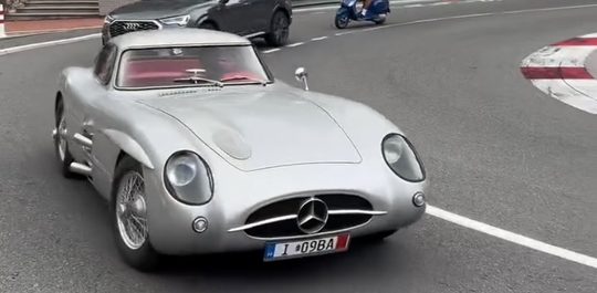 Mercedes Monaco