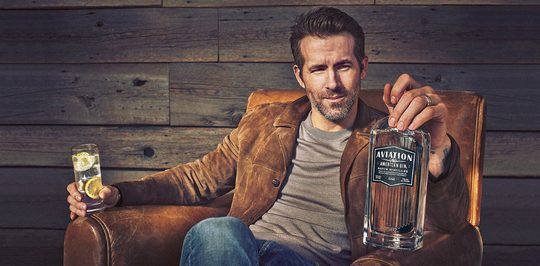 ryan reynolds aviation gin investering drank Pure Luxe