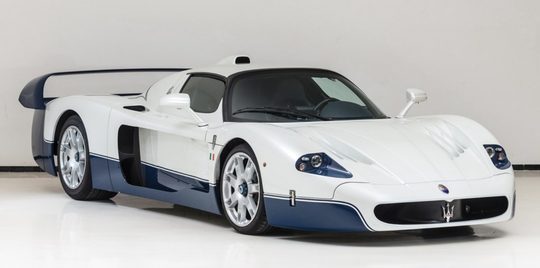 maserati mc12 veiling RM Sotheby's Pure Luxe