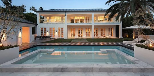 Landhuis Floyd Mayweather
