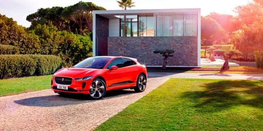 jaguar i-pace bev elektrische auto suv Pure Luxe