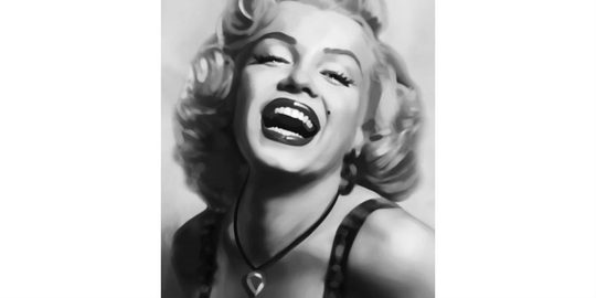 marilyn monroe PURE LUXE