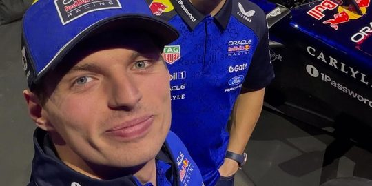 Max Verstappen, de man die een nieuw contract tekende