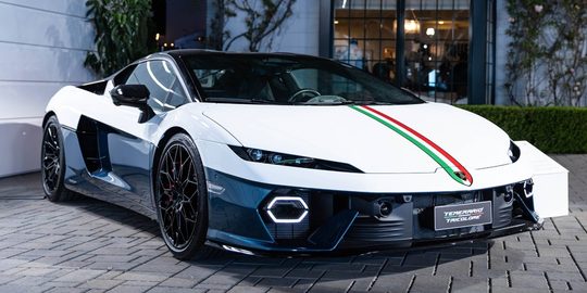 De voorzijde van de Lamborghini Temerario Tricolore