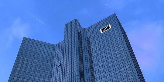 deutsche bank miljarden transactie duitsland Pure Luxe