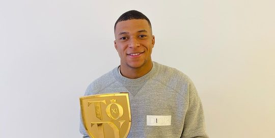 Kylian Mbappé krijgt ruim € 60 miljoen van zijn oude club Paris Saint-Germain