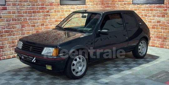 Peugeot 205 Bernard Arnault